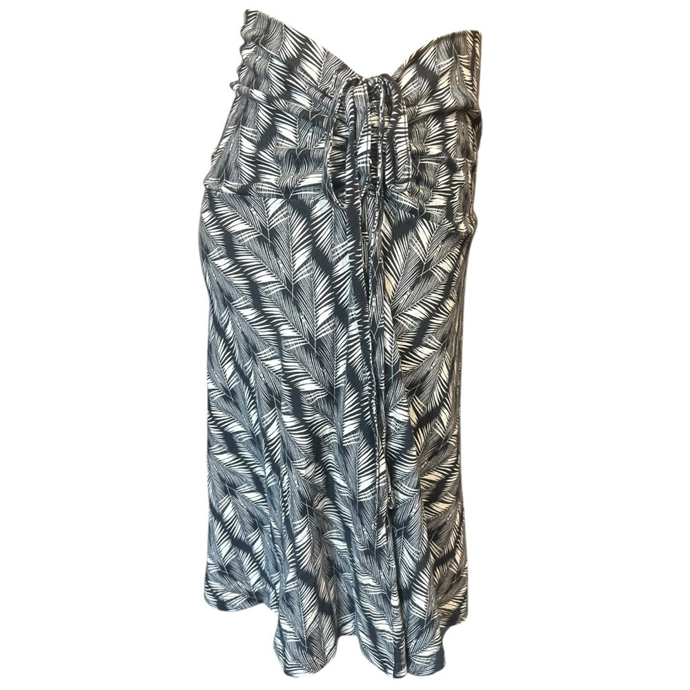 Patagonia Blue and White Leaf Pattern High Waist Mini Skirt EUC M - Picture 2 of 7